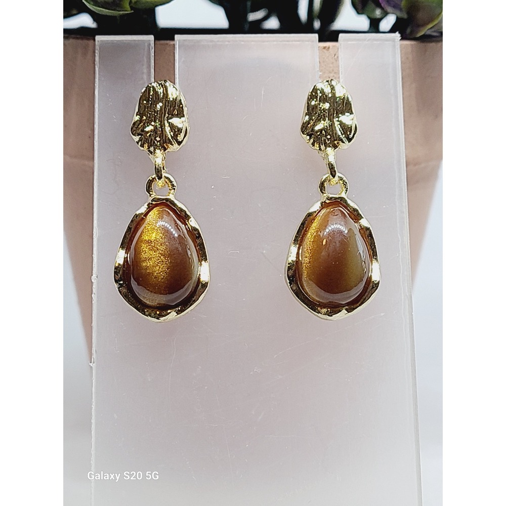 Gold Tone Amber Teardrop Drop Earrings Textured Hammered Dangle Vintage Style